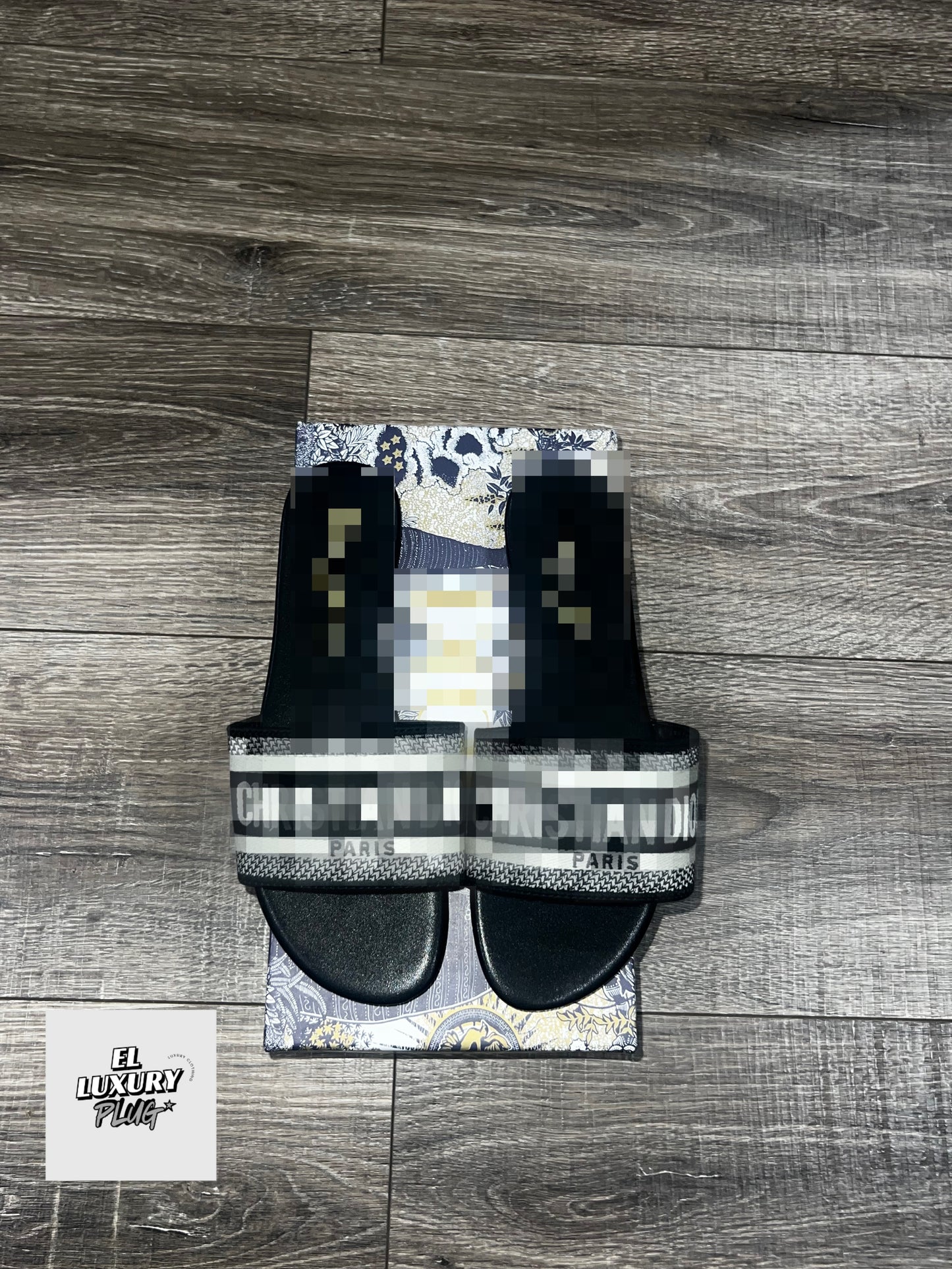 DR SANDALS 01