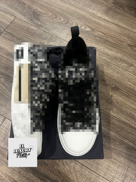 DR LOWS 02