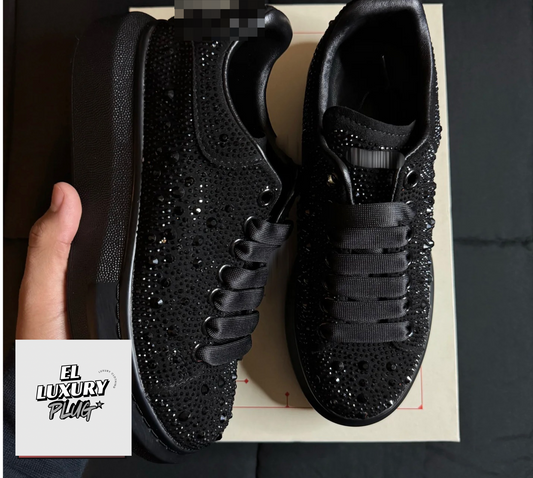 MC 04 (ALL BLACK CRYSTAL)
